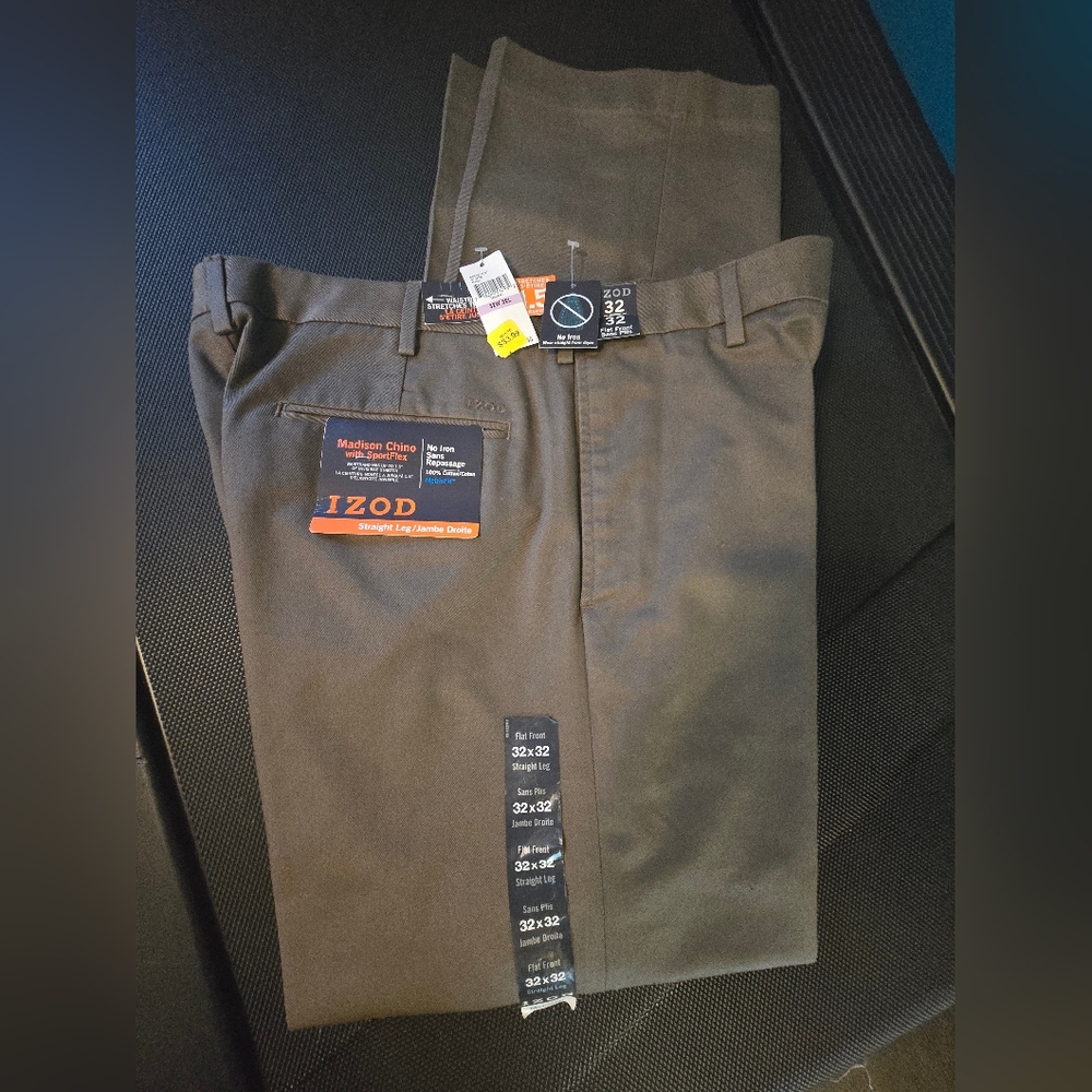 Izod Men's Modern Chino Pants in Olive, Straight Leg 32x32